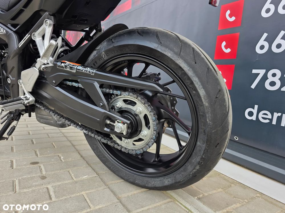 Honda CB - 9