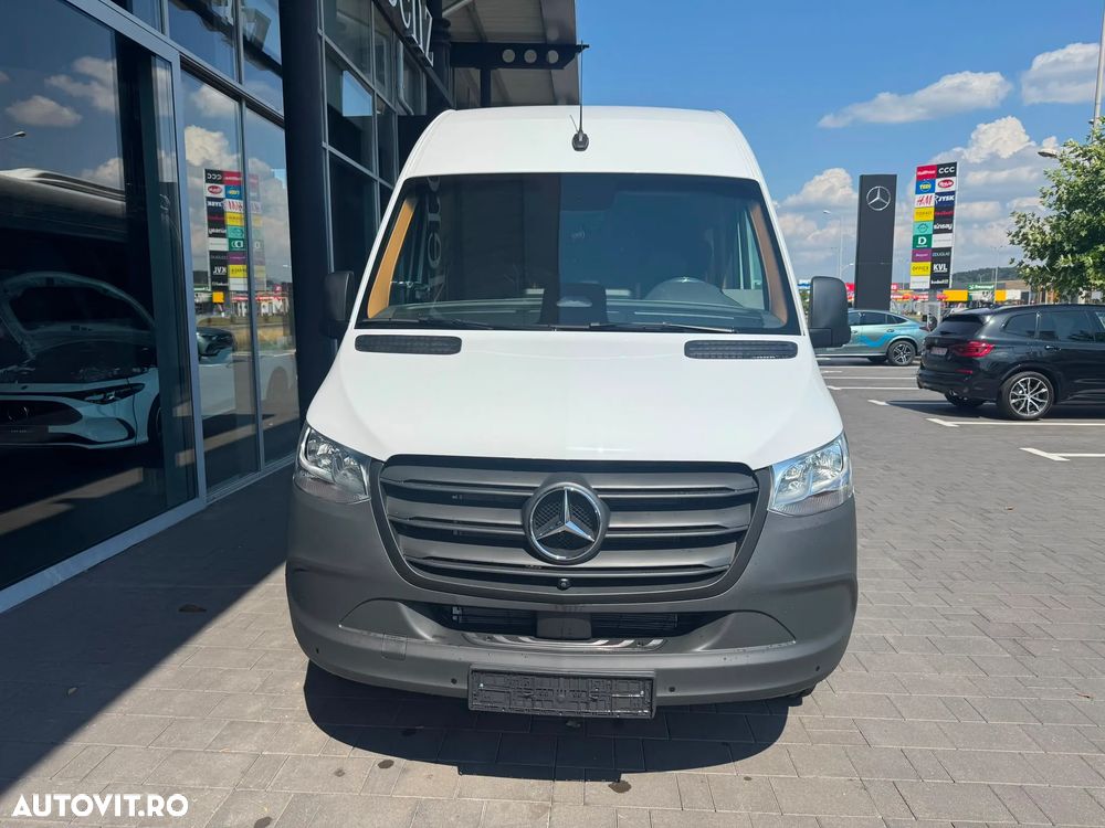 Mercedes-Benz Sprinter 517 Microbus 19+1+1 - 3