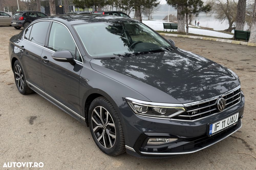 Volkswagen Passat 2.0 TDI DSG 4Mot Highline - 3