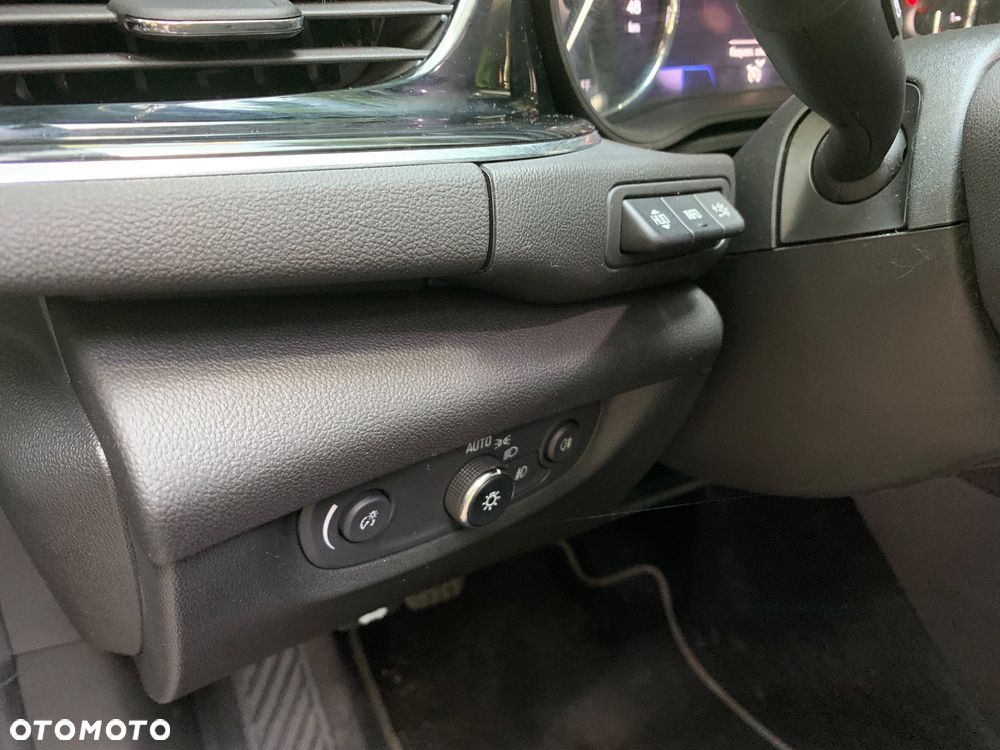 Opel Insignia - 19