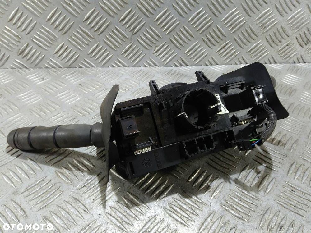 PRZEŁĄCZNIK ZESPOLONY IVECO DAILY - 2