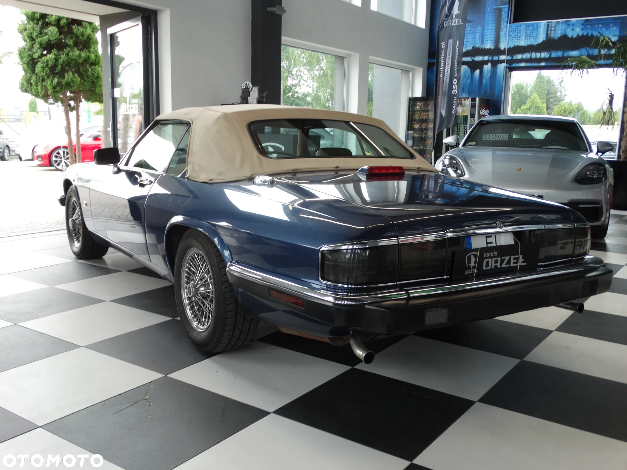 Jaguar XJ XJ12 5.3i - 7