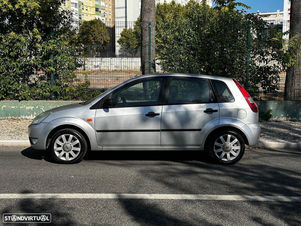 Ford Fiesta 1.4 TDCi Ghia - 3