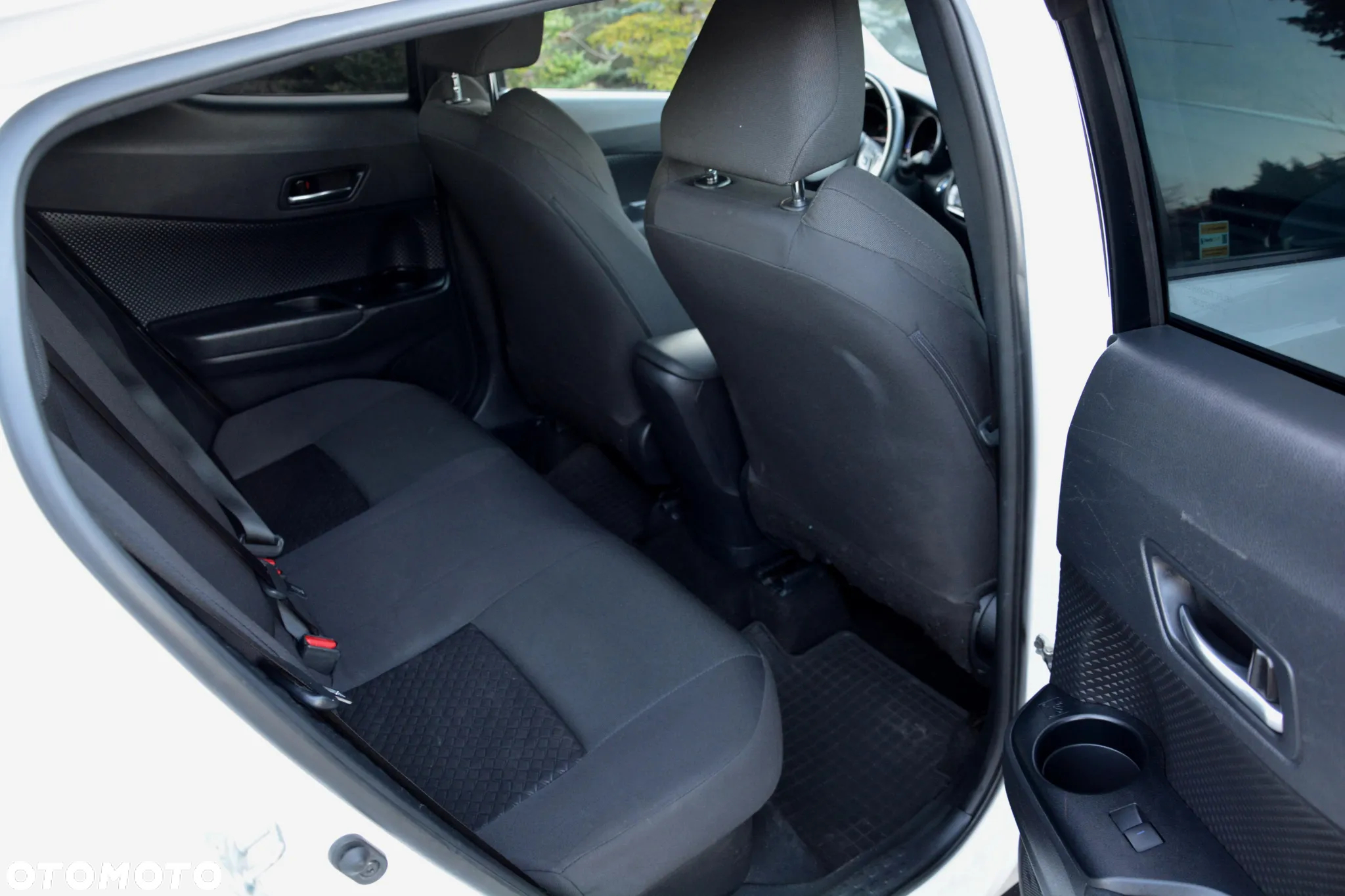 Toyota C-HR 1.8 Hybrid Comfort - 23