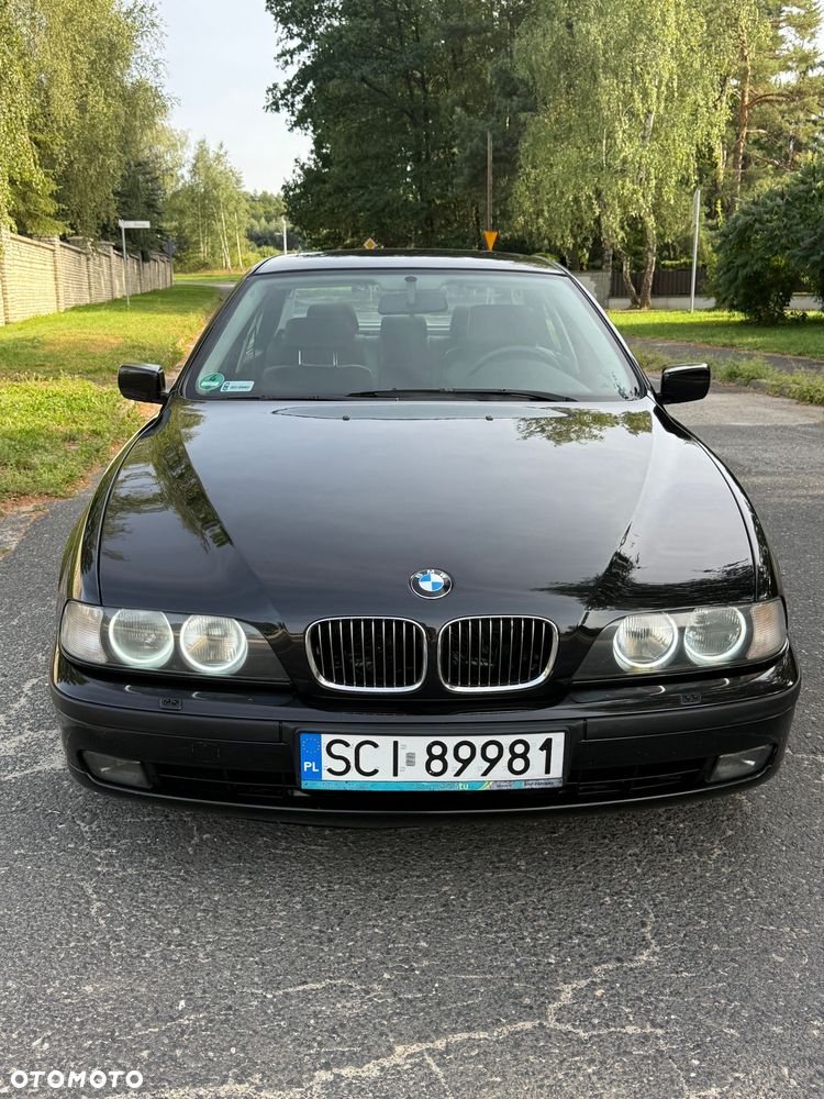 BMW Seria 5 - 12