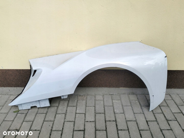 BŁOTNIK TYLNY TYŁ LEWY BMW i8