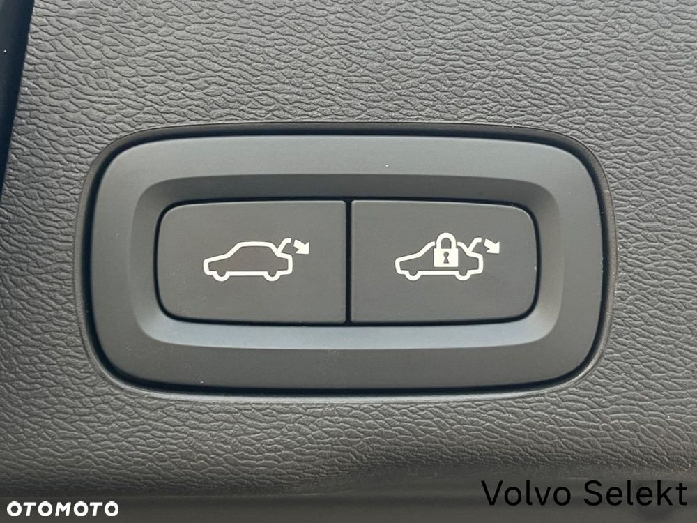 Volvo XC 60 - 33