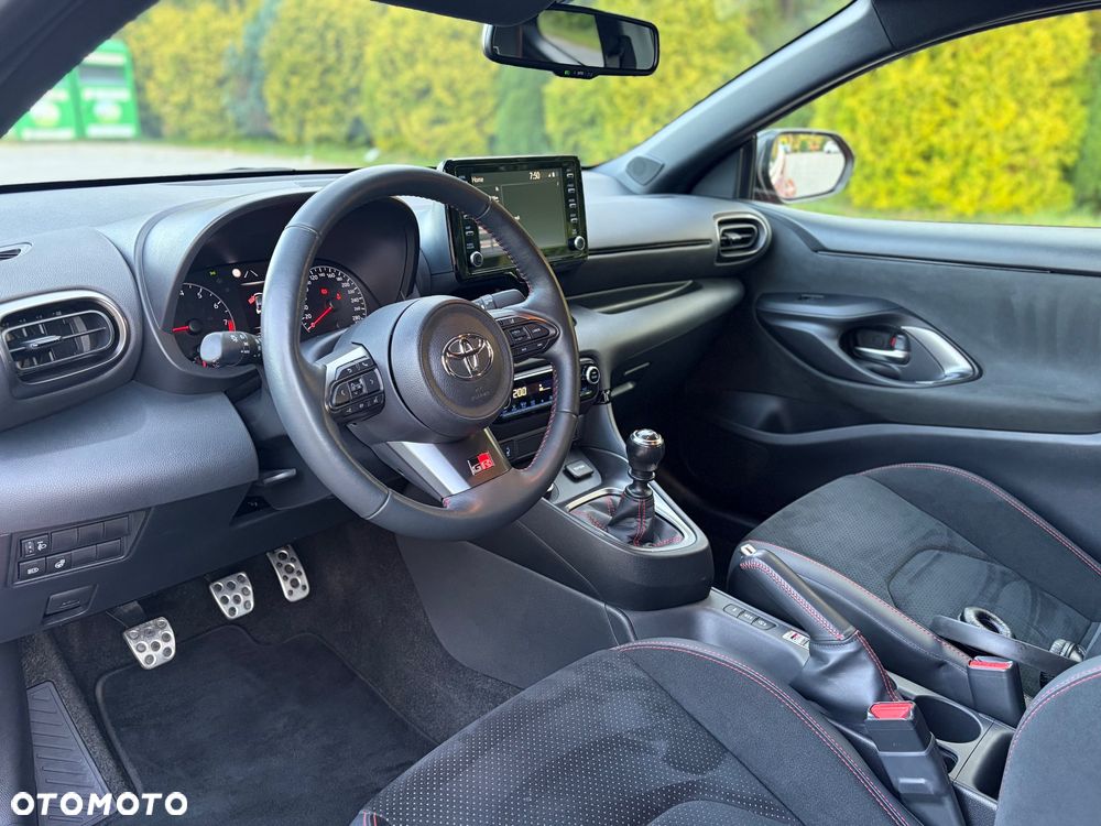 Toyota GR Yaris 1.6 Dynamic - 21