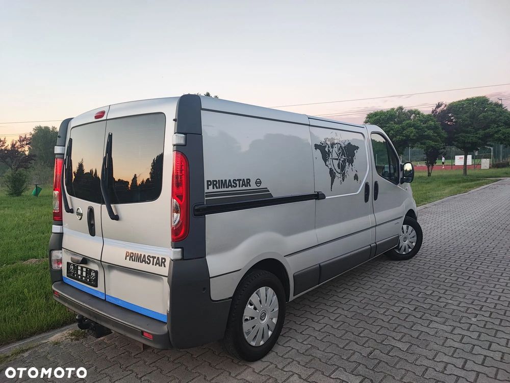 Renault Trafic - 23