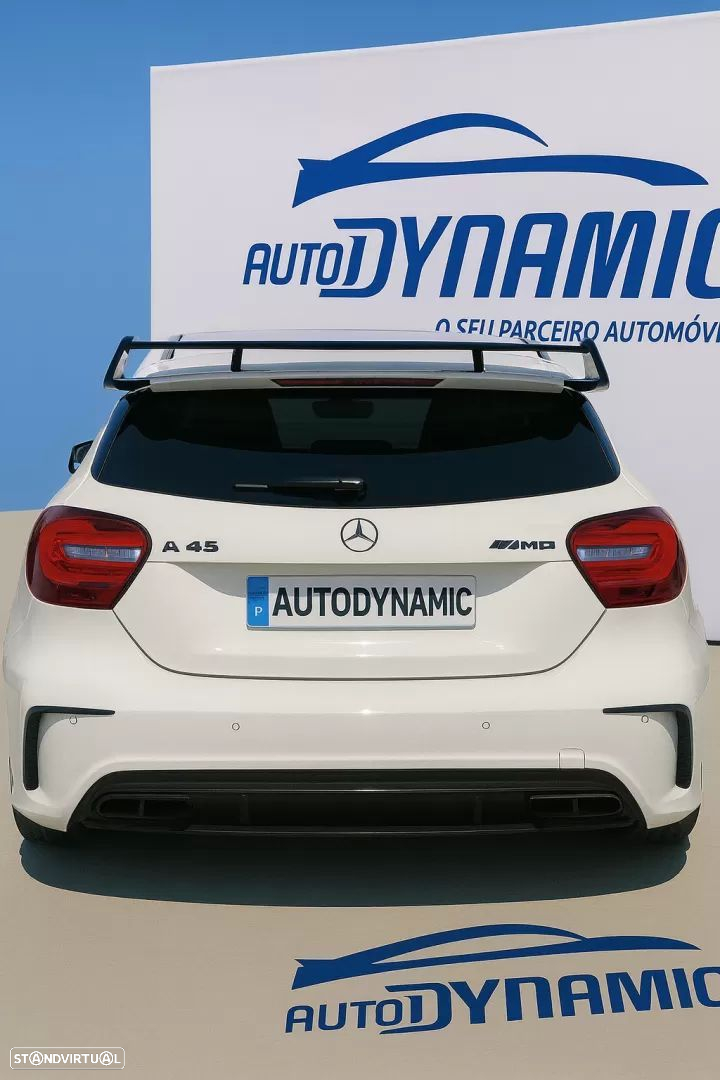 Mercedes-Benz A 45 AMG 4-Matic - 3