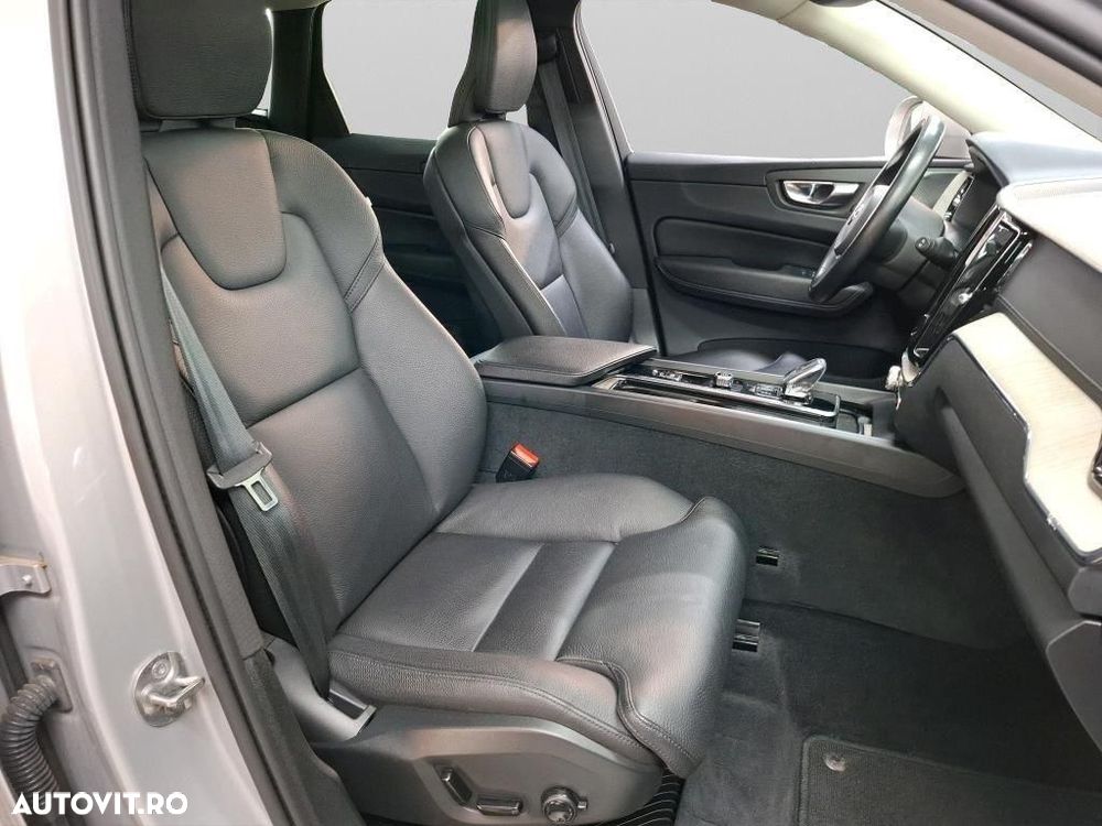 Volvo XC 60 Recharge T6 Twin Engine eAWD Inscription Expression - 6