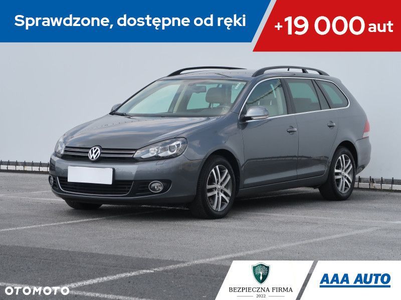 Volkswagen Golf - 1