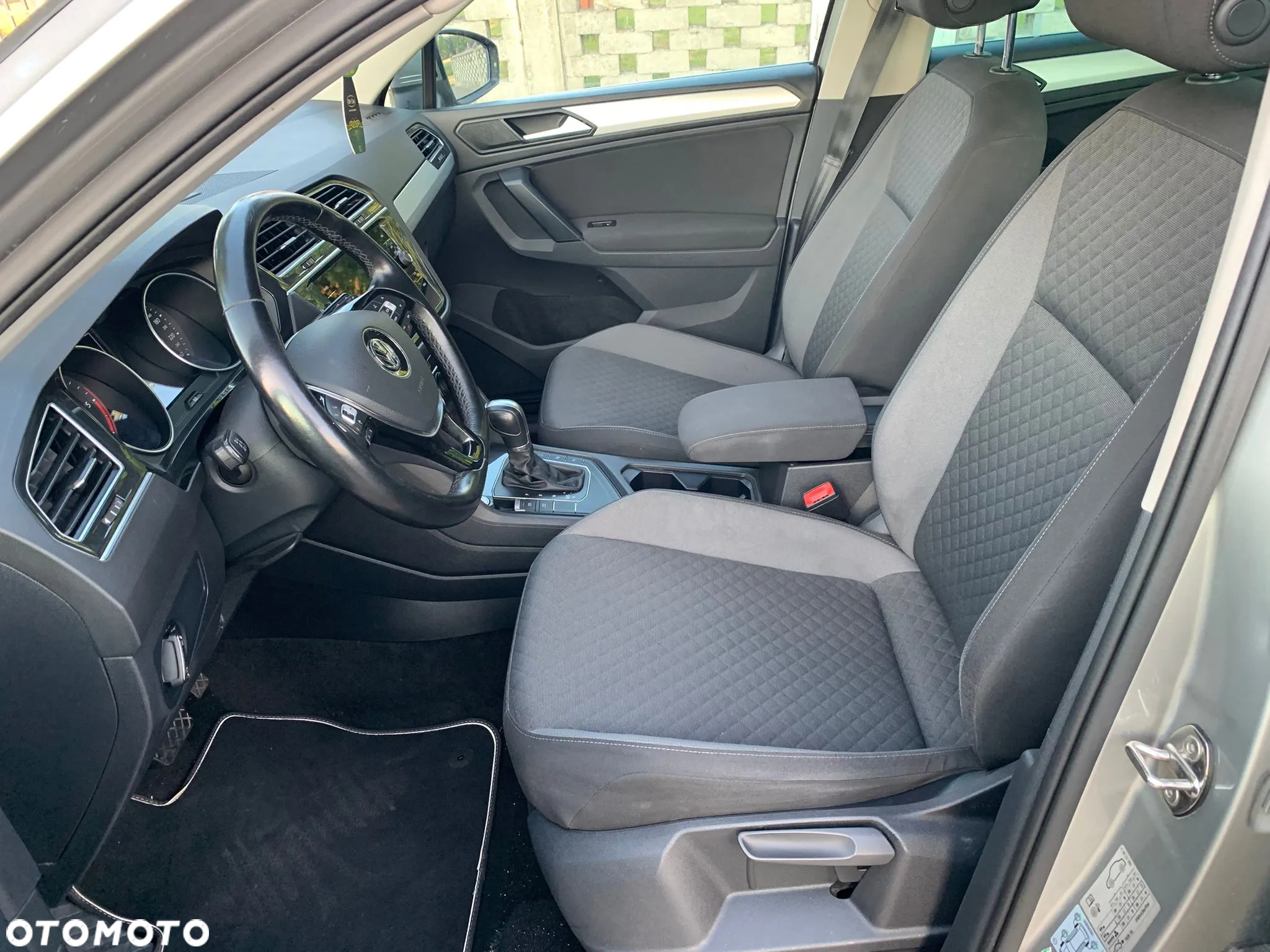 Volkswagen Tiguan 2.0 TDI BMT SCR Comfortline DSG - 13
