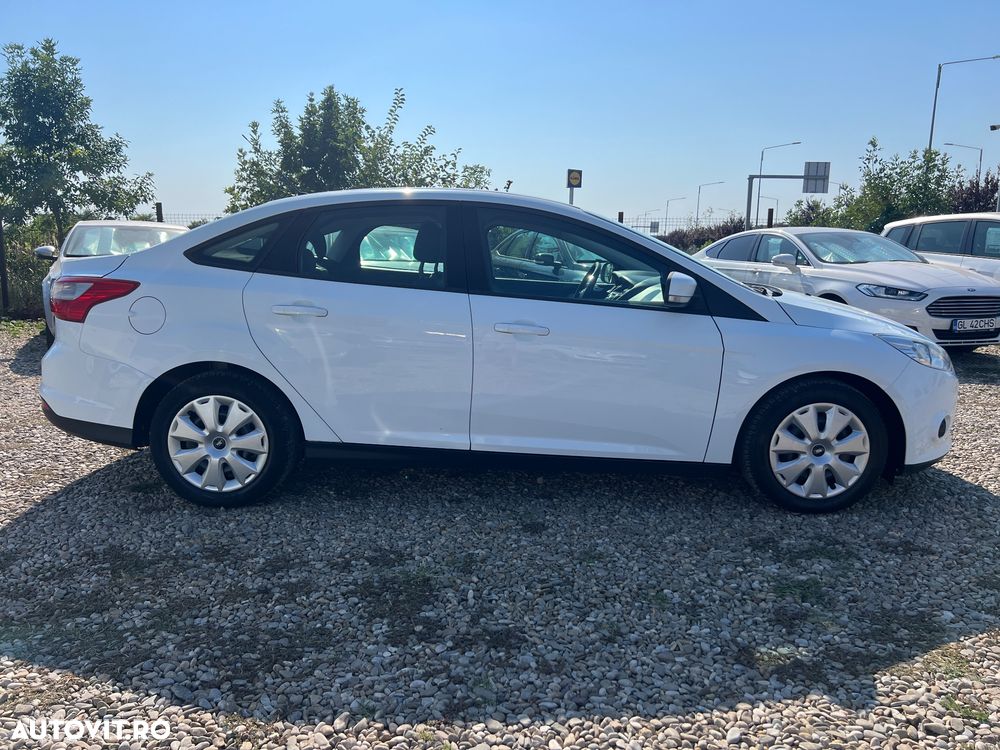 Ford Focus 1.6 TDCi DPF Trend - 14