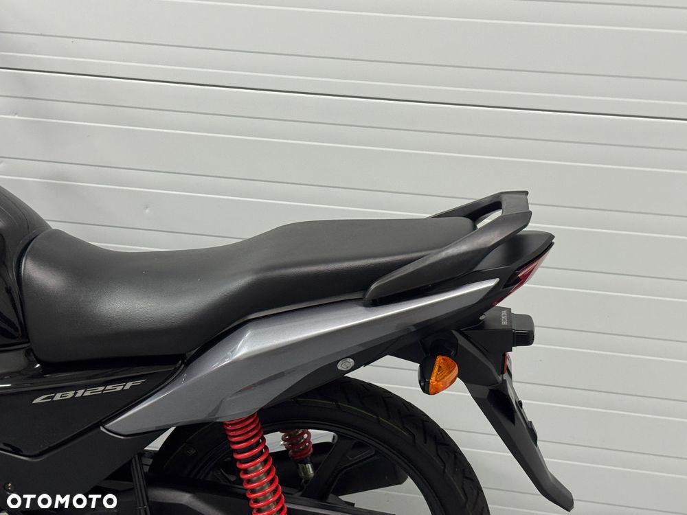 Honda CBF - 16