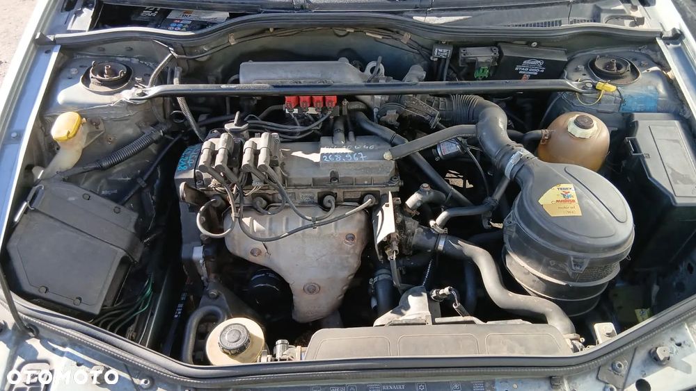 Tylko Części Renault Megane I PHI 1.6 8v K4M702 90KM 66kW 5d hb 95-99r Lakier MV920 - 10