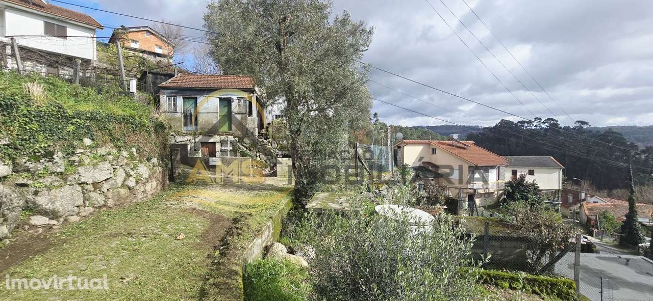 MORADIA PARA VENDA PARA RESTAURO - Grande imagem: 2/25