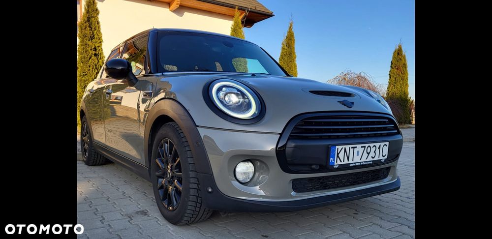 MINI Cooper Standard - 2