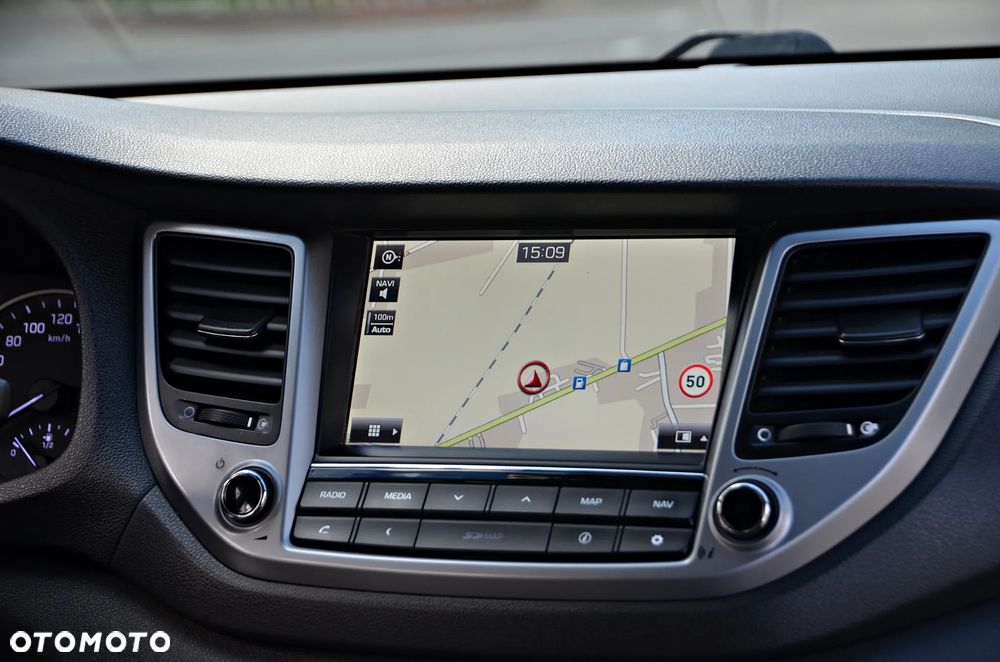 Hyundai Tucson 1.6 GDi 2WD Select - 33