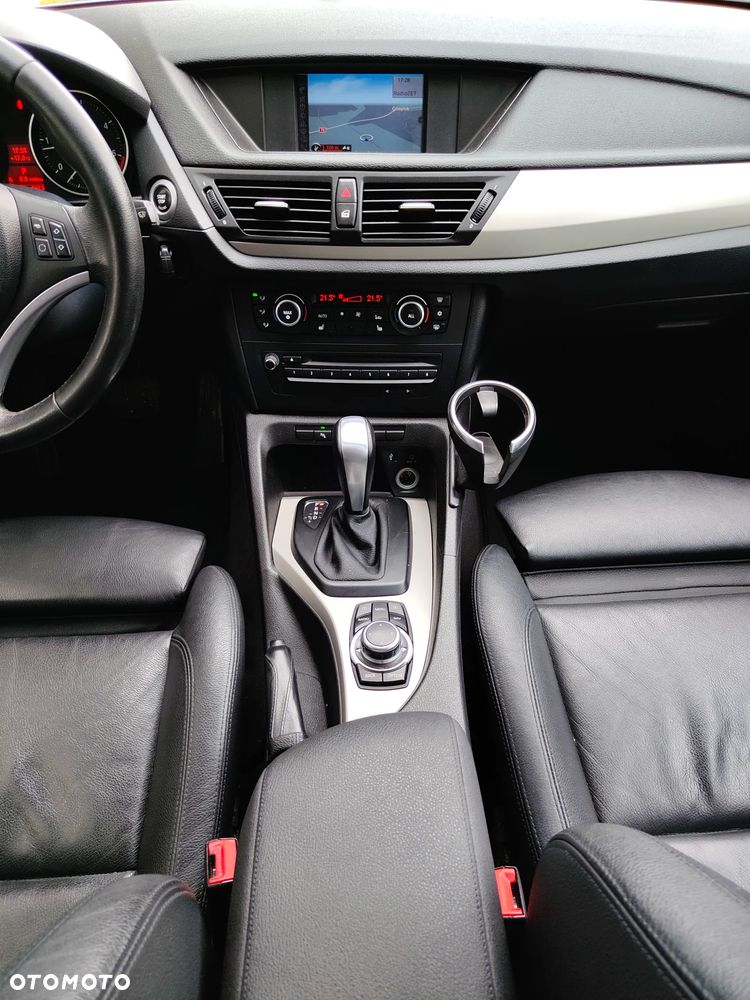 BMW X1 xDrive18d Sport Line - 20