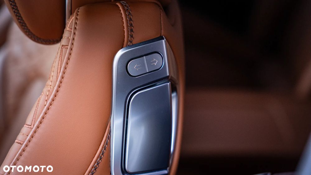 Bentley Continental GT V8 S - 23