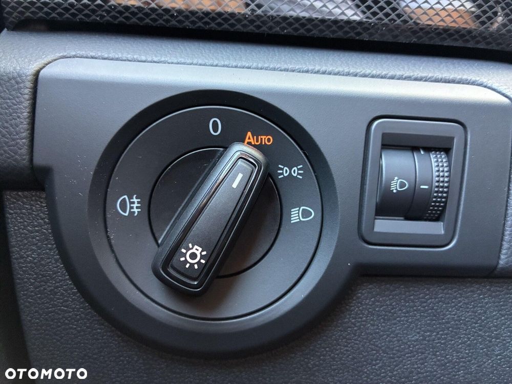Volkswagen T-Cross - 24
