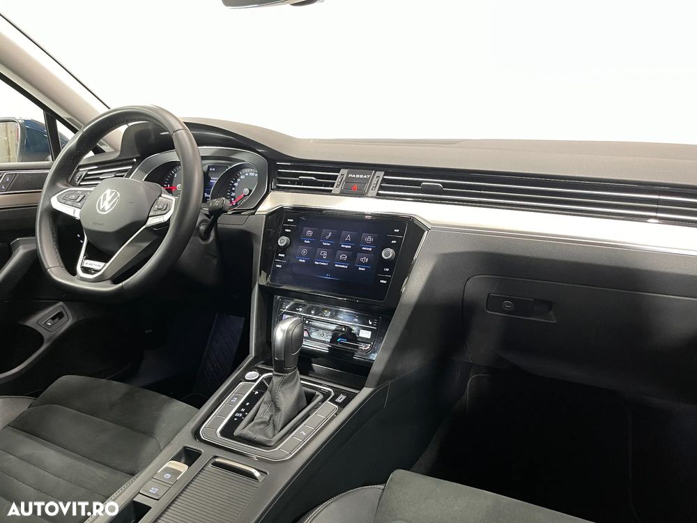 Volkswagen Passat 2.0 TDI DSG 4Mot Highline - 9