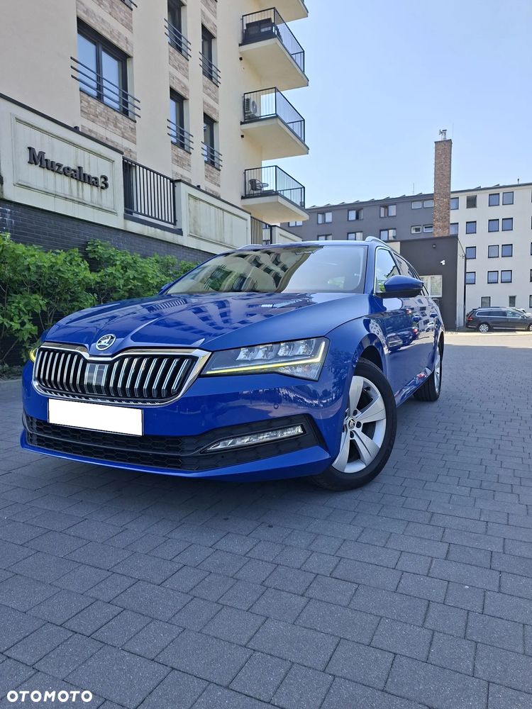 Skoda Superb 2.0 TDI Ambition DSG7 - 4