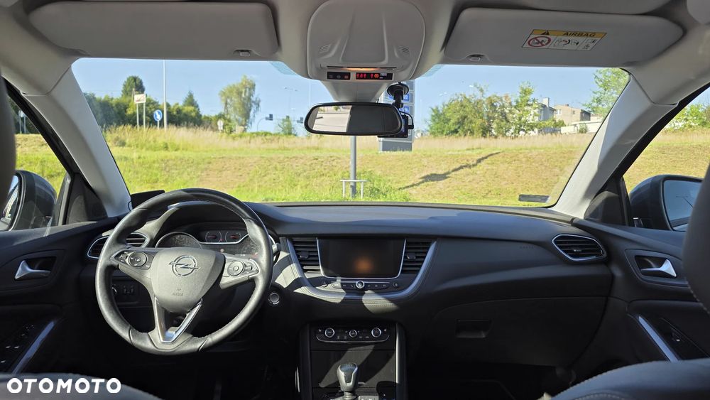 Opel Grandland X 1.2 T Innovation S&S - 9