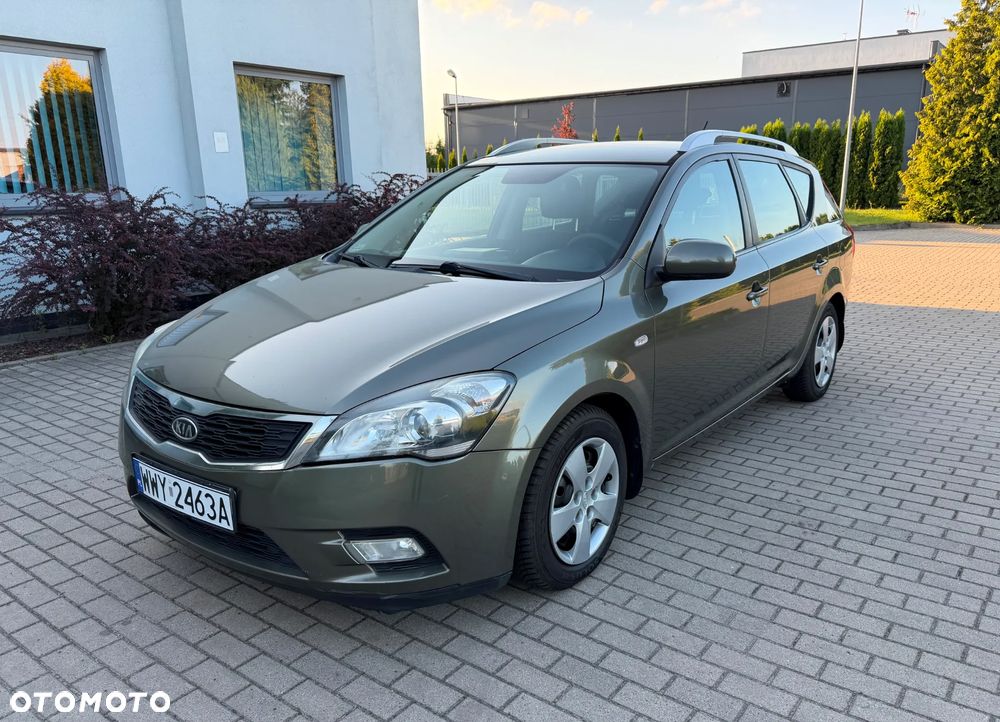Kia Ceed 1.4 Comfort - 1
