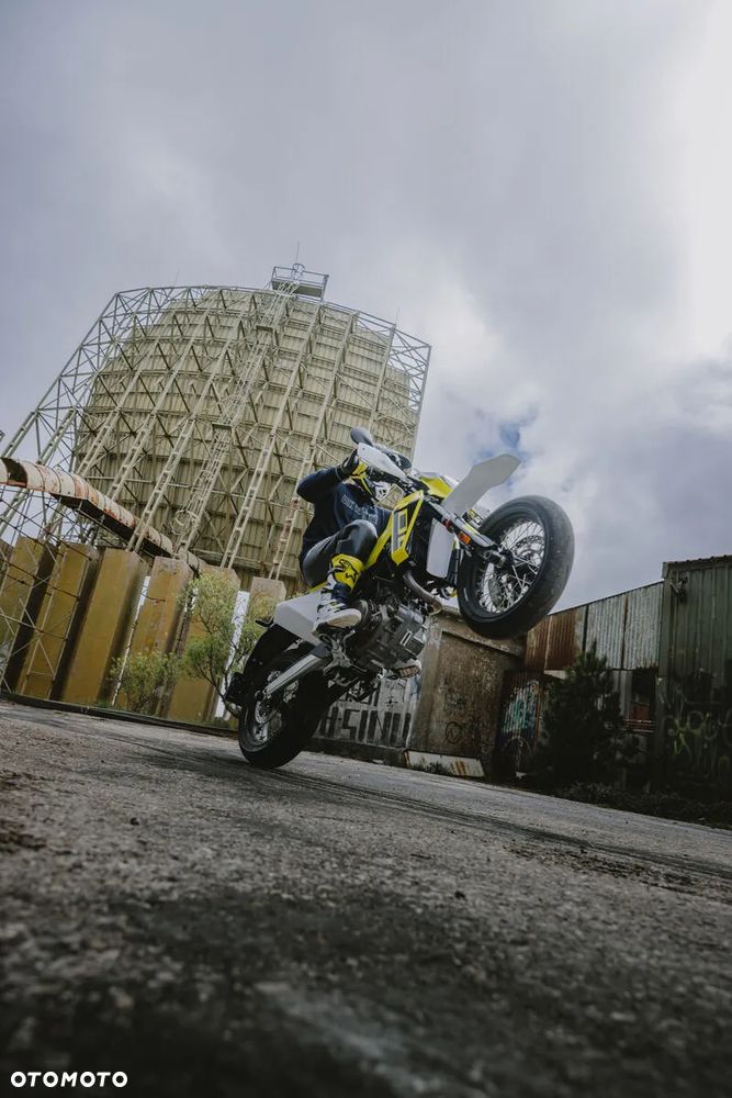 Husqvarna 701 - 37