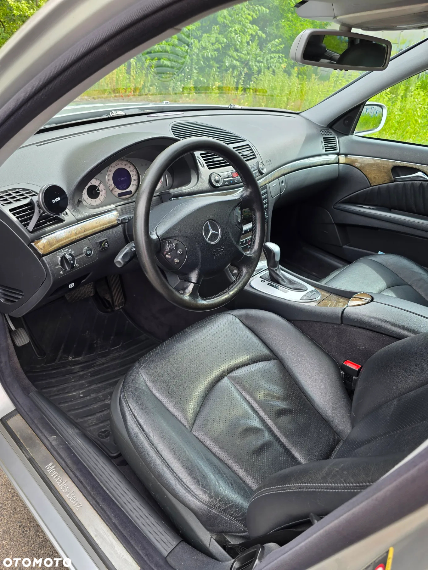 Mercedes-Benz Klasa E 320 T Avantgarde - 19