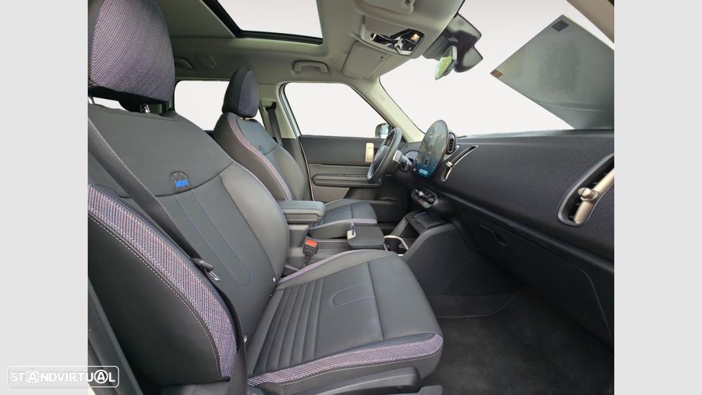 MINI Countryman D Classic M — photo 3