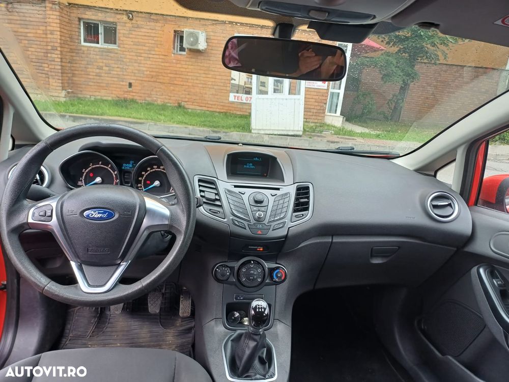 Ford Fiesta - 5