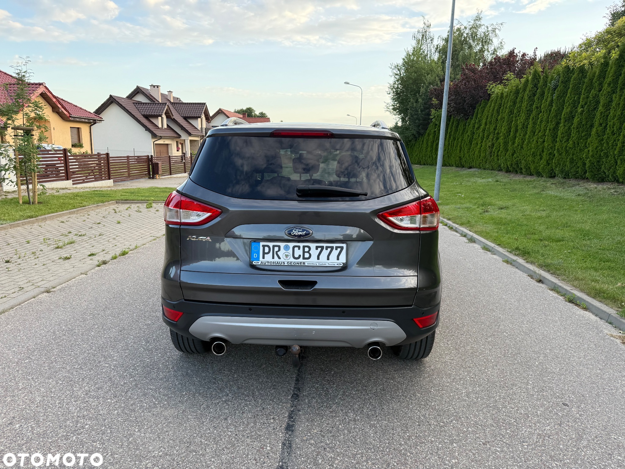 Ford Kuga - 24