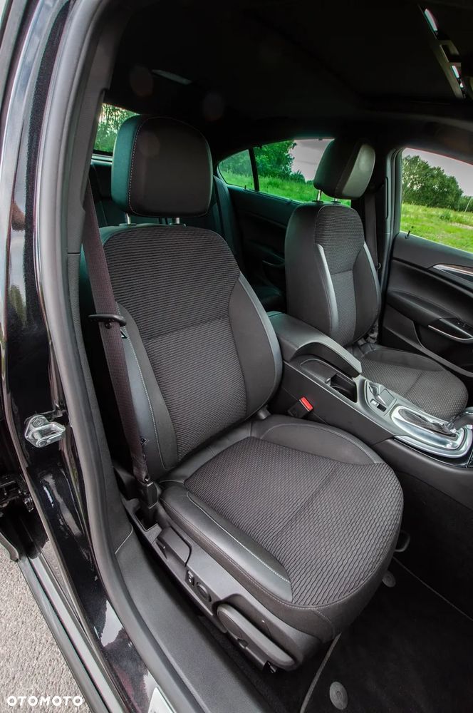 Opel Insignia 2.0 CDTI Edition - 24
