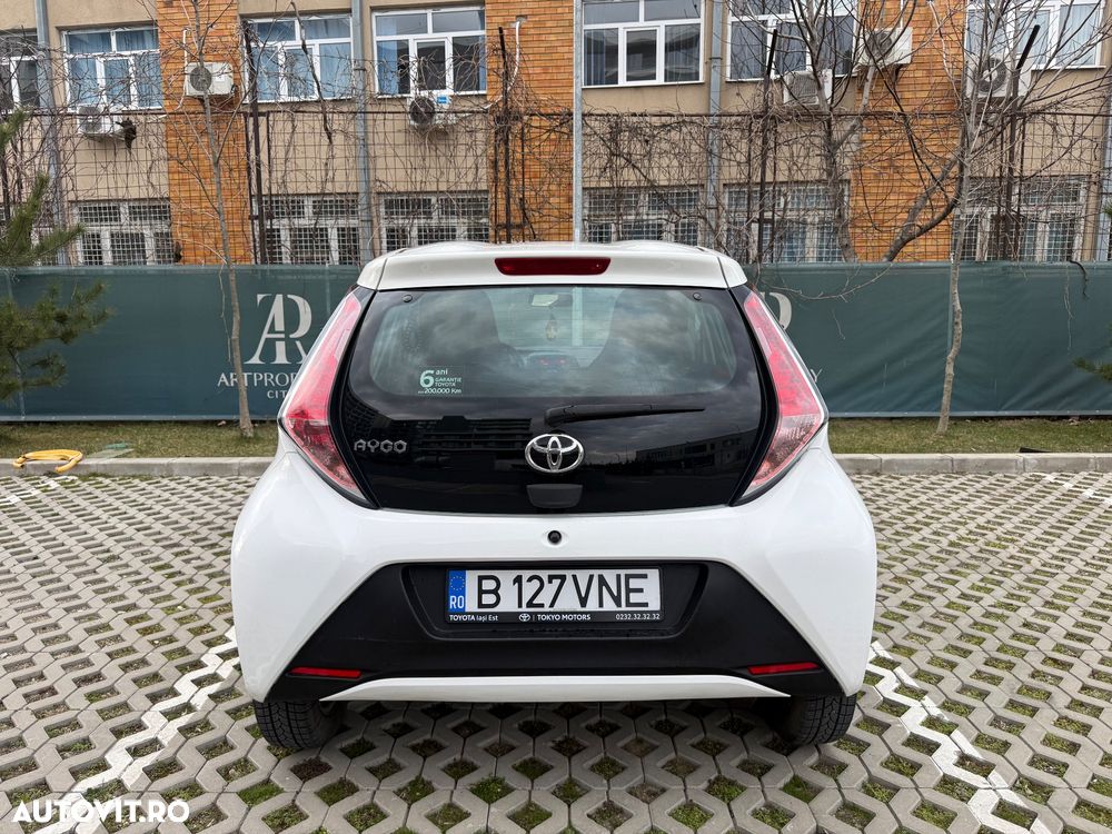 Toyota Aygo 1.0 VVY-I 5 usi X - 8