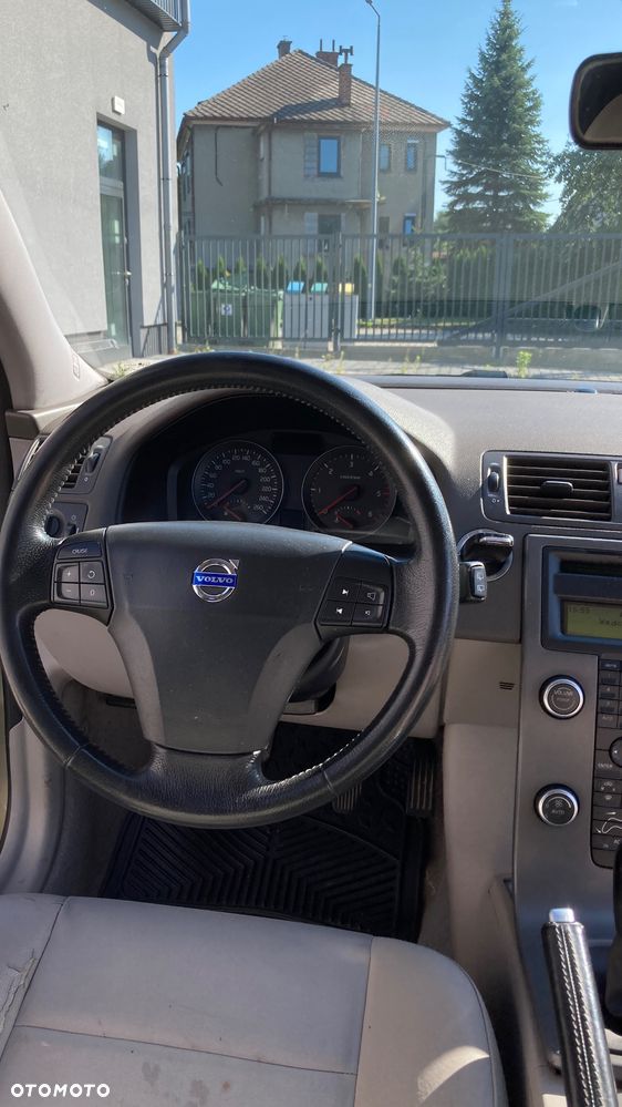 Volvo V50 1.6D - 11