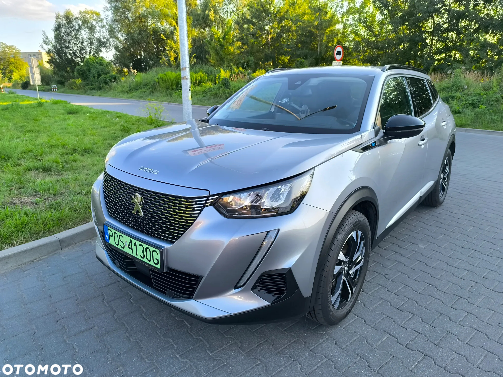 Peugeot 2008 e-2008 Allure Pack - 2
