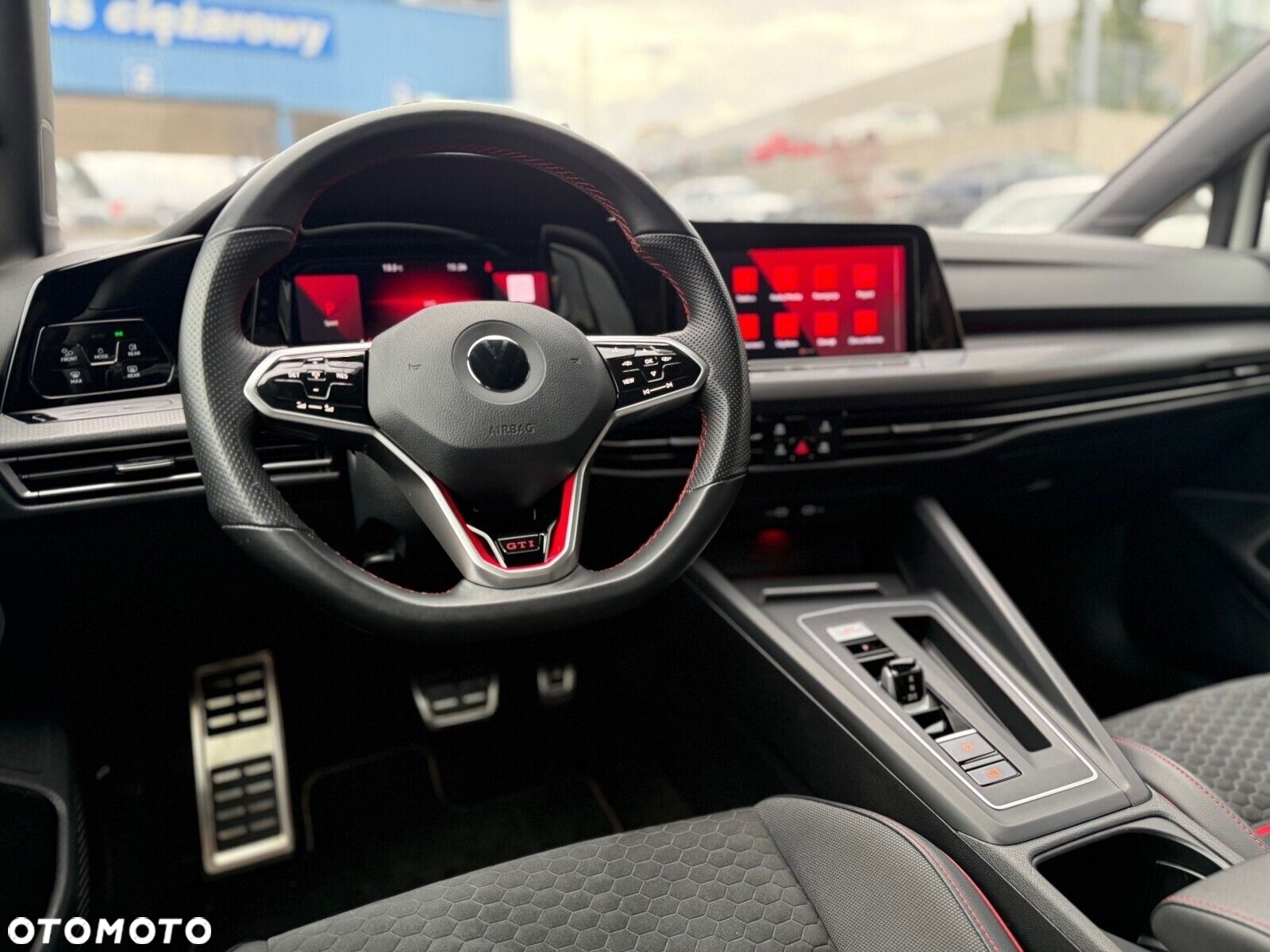 Volkswagen Golf - 13