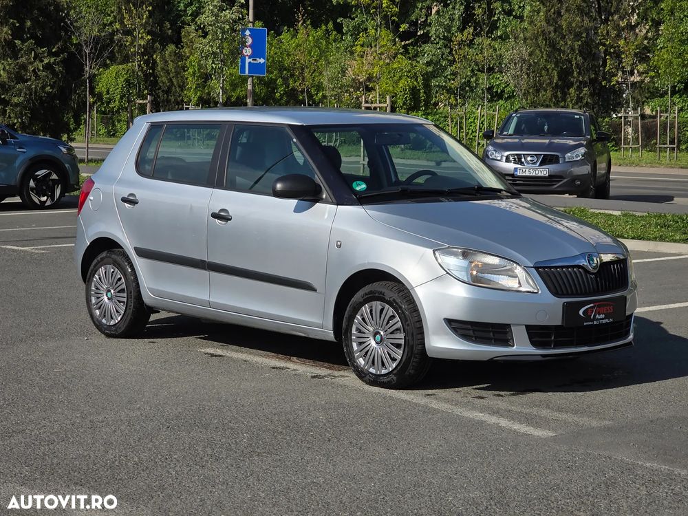 Skoda Fabia 1.2 TSI Active - 4