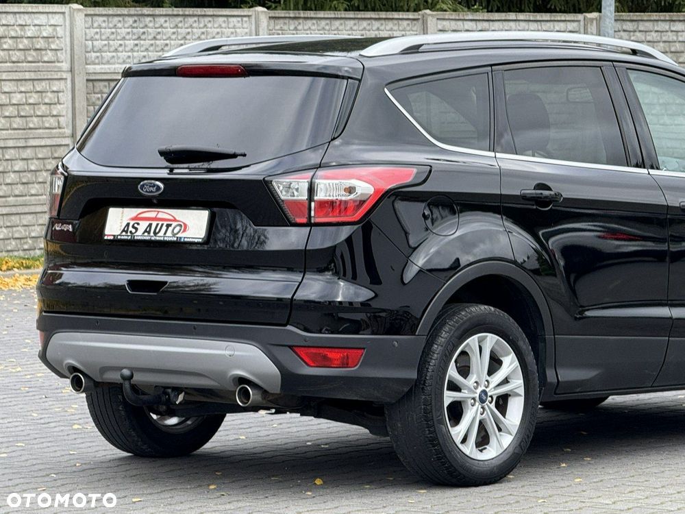 Ford Kuga 2.0 TDCi 2x4 Titanium - 39