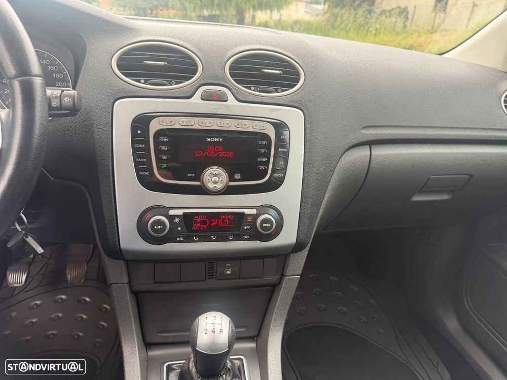 Ford Focus SW 1.6 TDCi Trend - 21