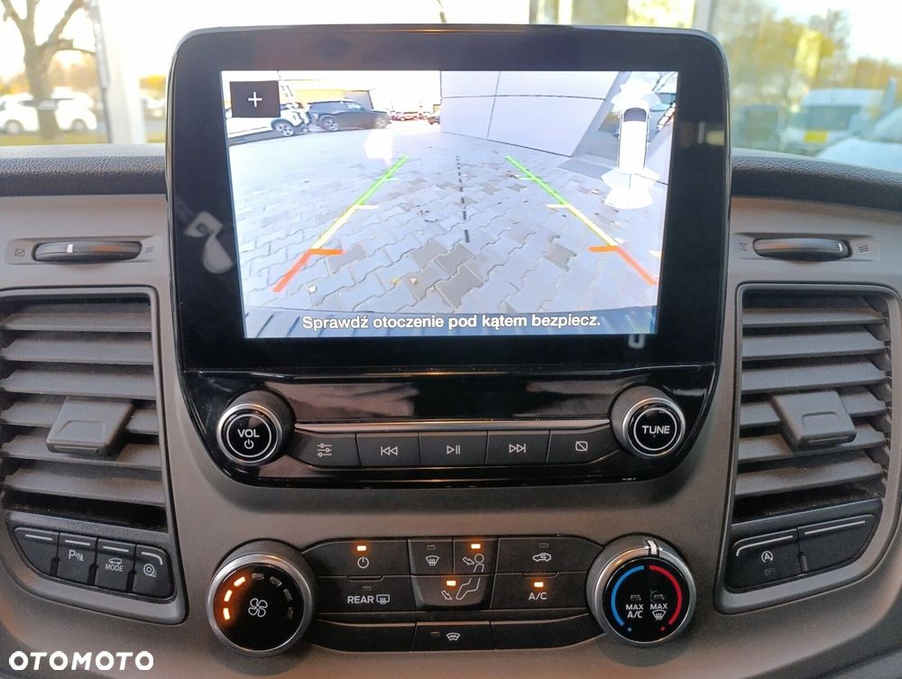 Ford Transit Custom - 24