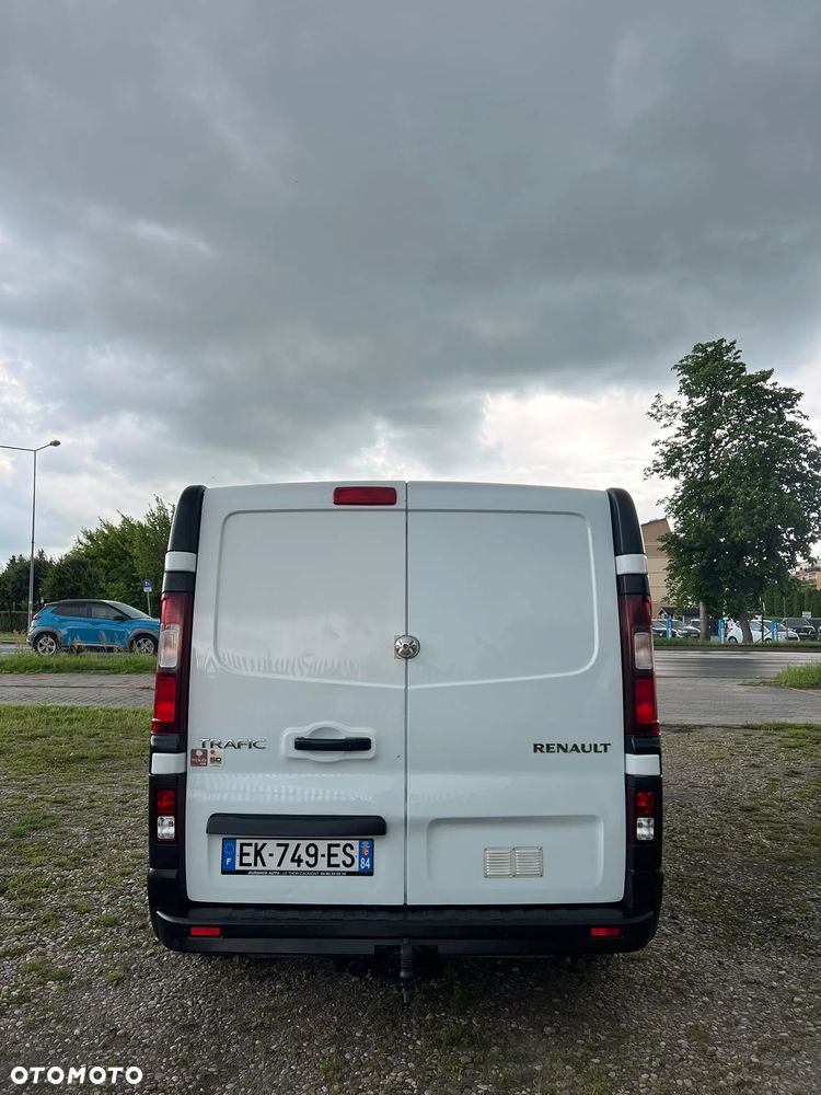 Renault Trafic LONG - 6
