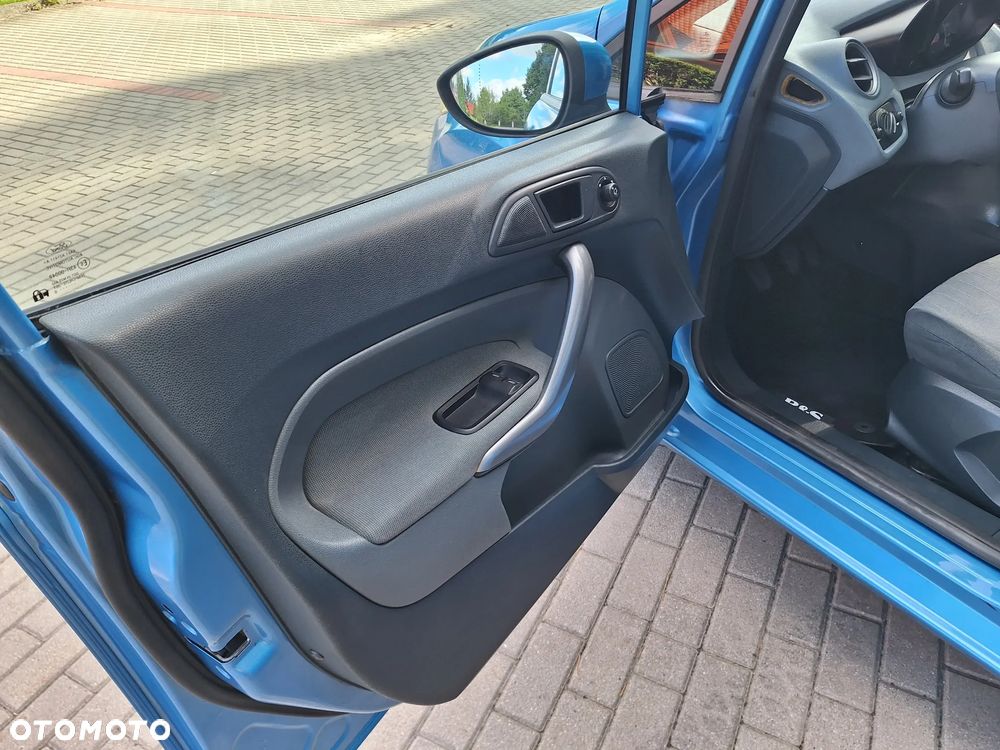 Ford Fiesta 1.25 Titanium - 29