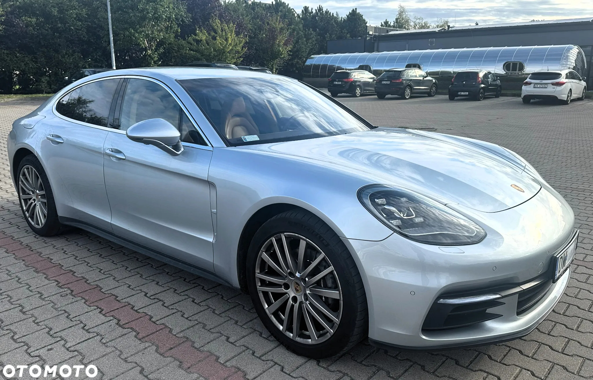 Porsche Panamera 4 - 10