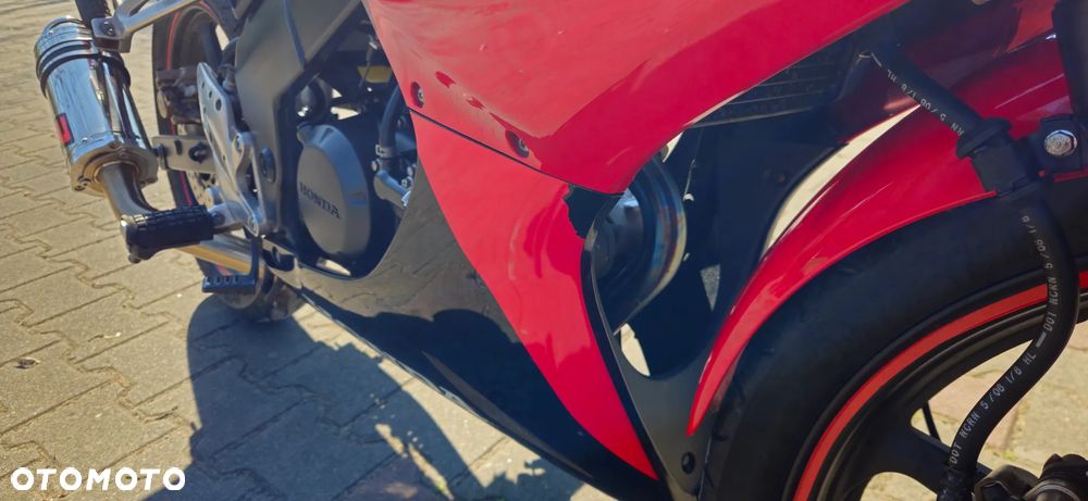 Honda CBR - 3