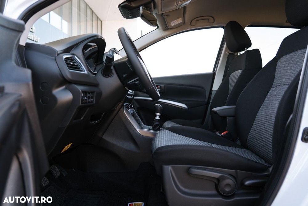 Suzuki S-Cross - 14