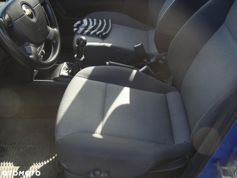 Chevrolet Aveo 1.2 16V LS - 9